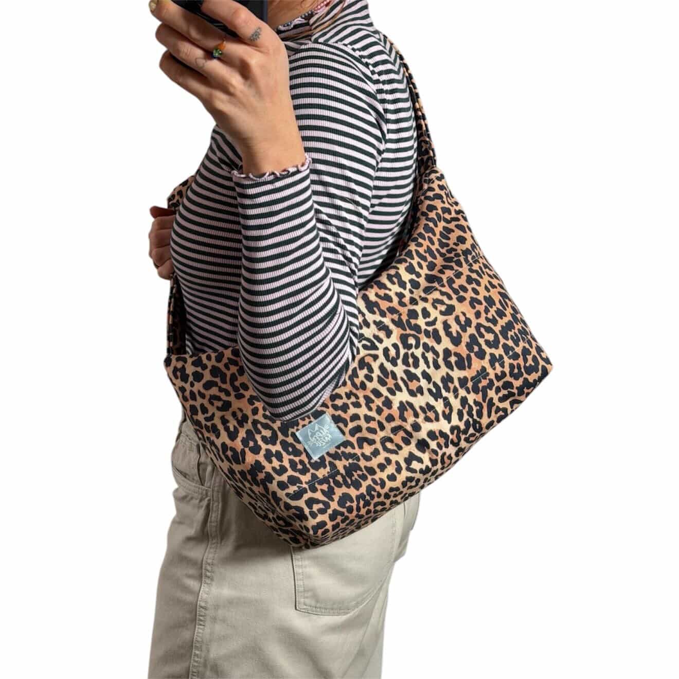 Gesteppte Schultertasche POLLY – Leo