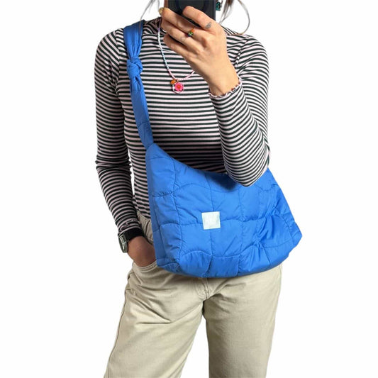 Gesteppte Schultertasche POLLY – Blau