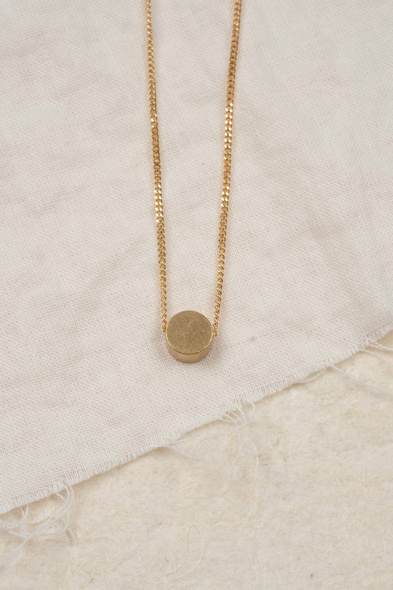 FULL MOON | Minimalistische Messingkette